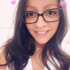 Meet your Posher, Ana